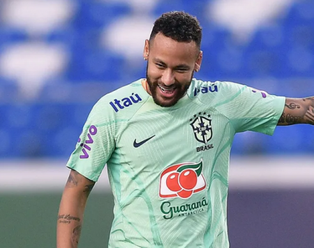 نيمار يكشف حالته البدنية بعد انضمامه للهلال السعودي